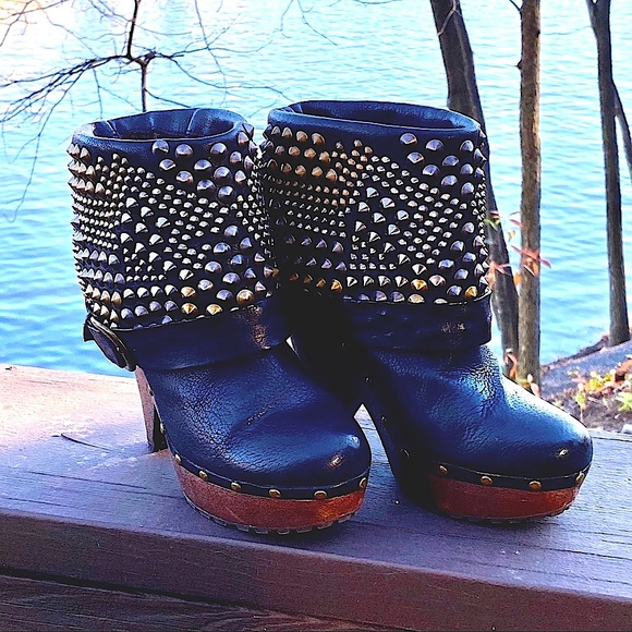 Sam Edelman Shoes - BEST IN SHOES🌹🔥SAM EDELMAN Studded Booties, COOL